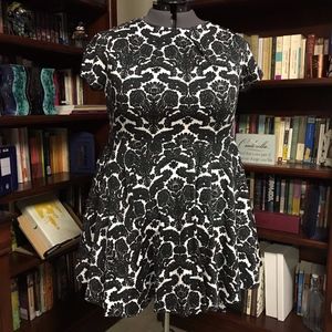 damask boat neck mini dress